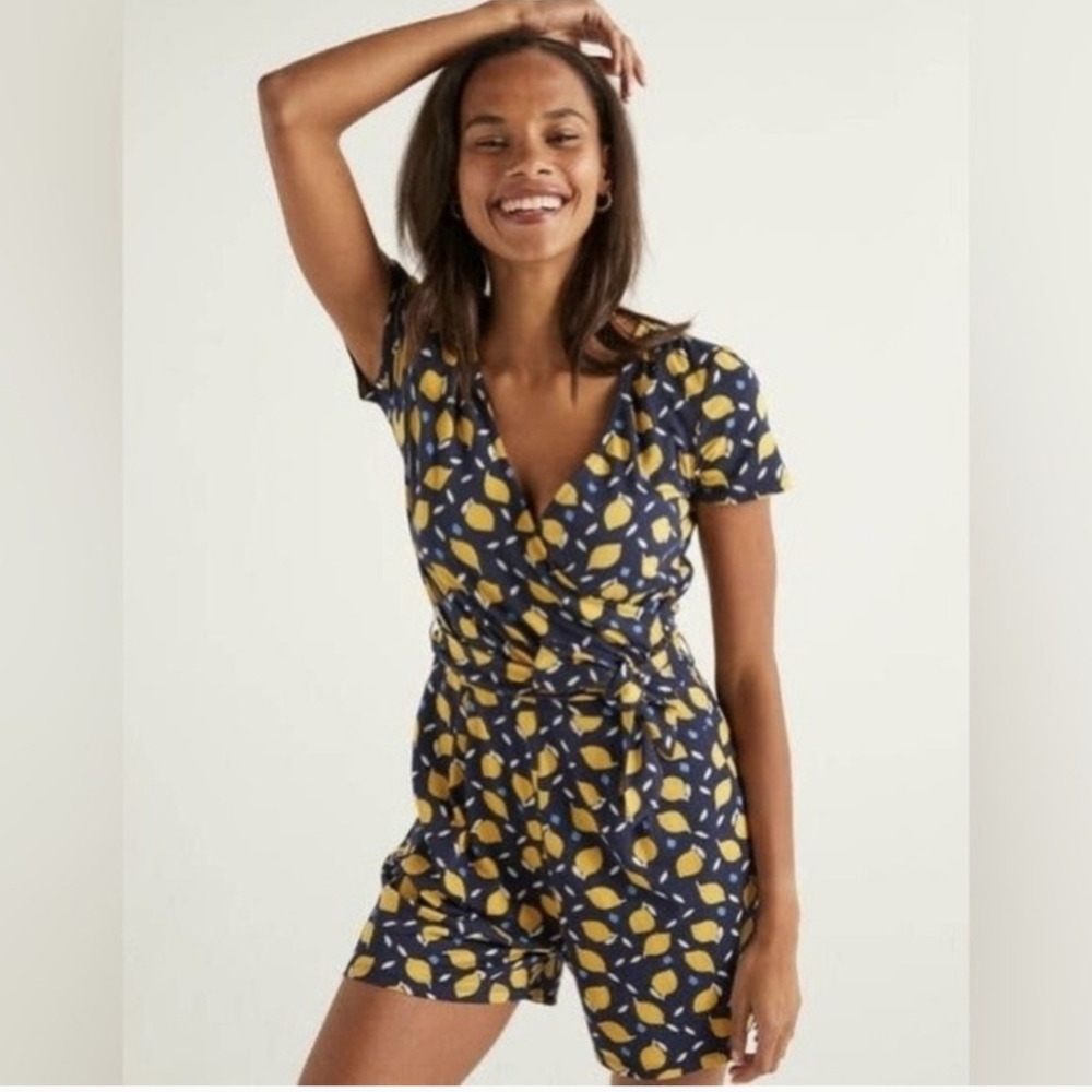 Boden Caroline Lemon Print Romper Women's size 10 navy blue novelty short sleeve